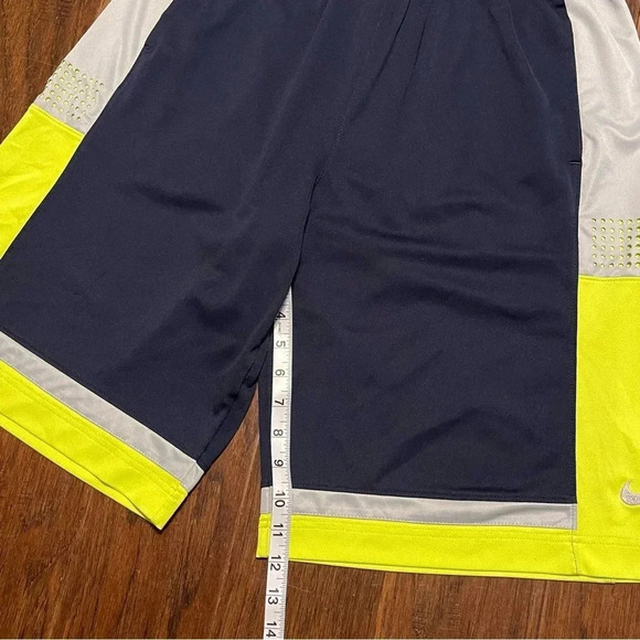 Nike Dri-Fit Color-Block Athletic Shorts - Picture 7 of 9